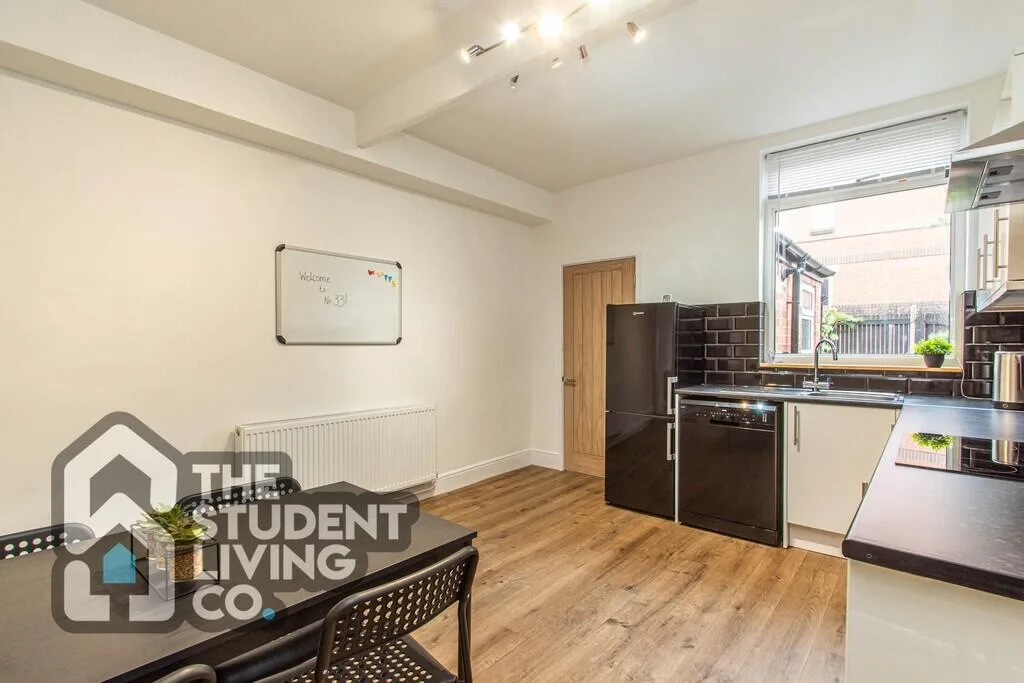 2 bedroom terraced house for rent