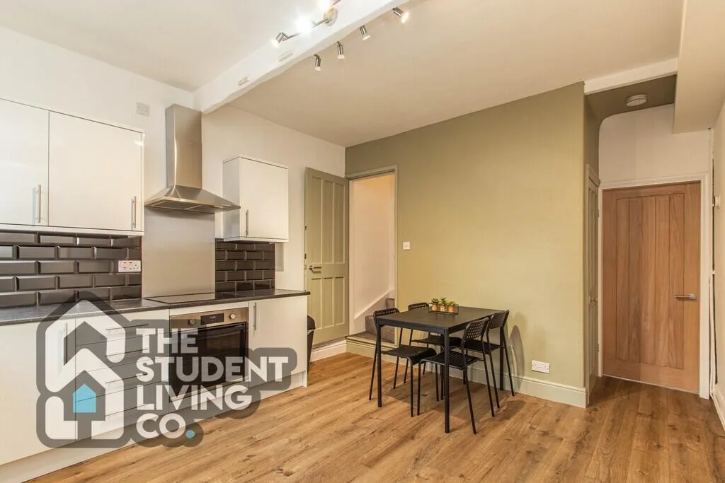 2 bedroom terraced house for rent
