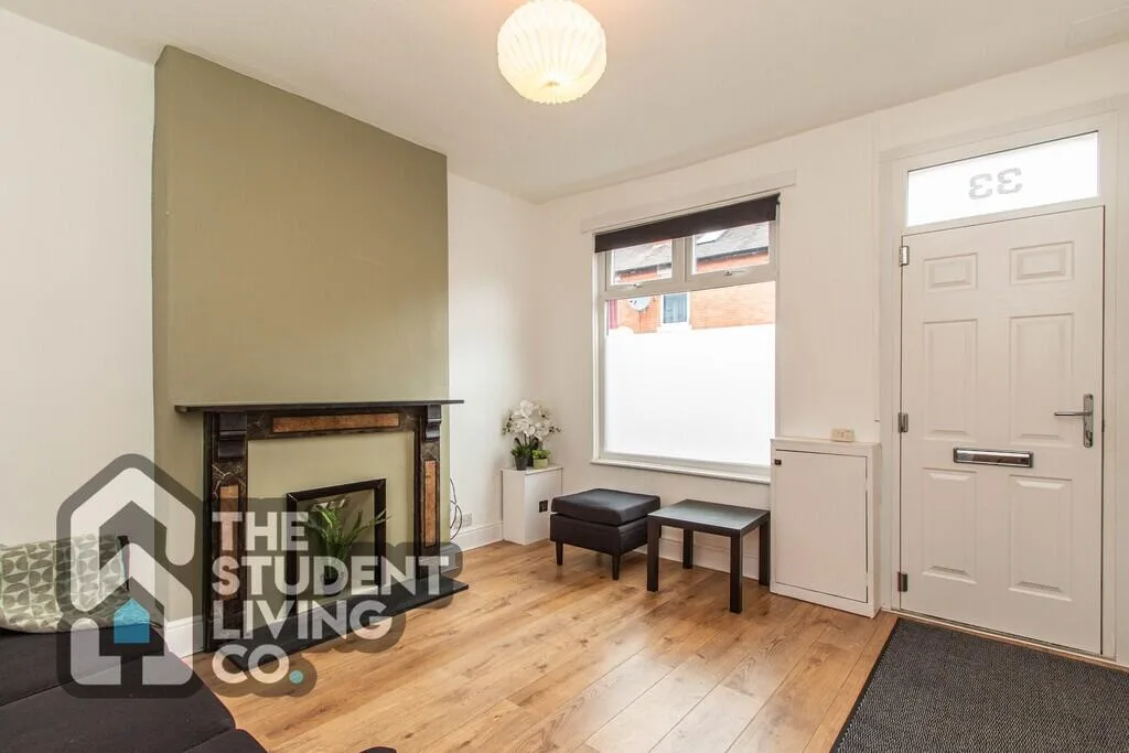 2 bedroom terraced house for rent