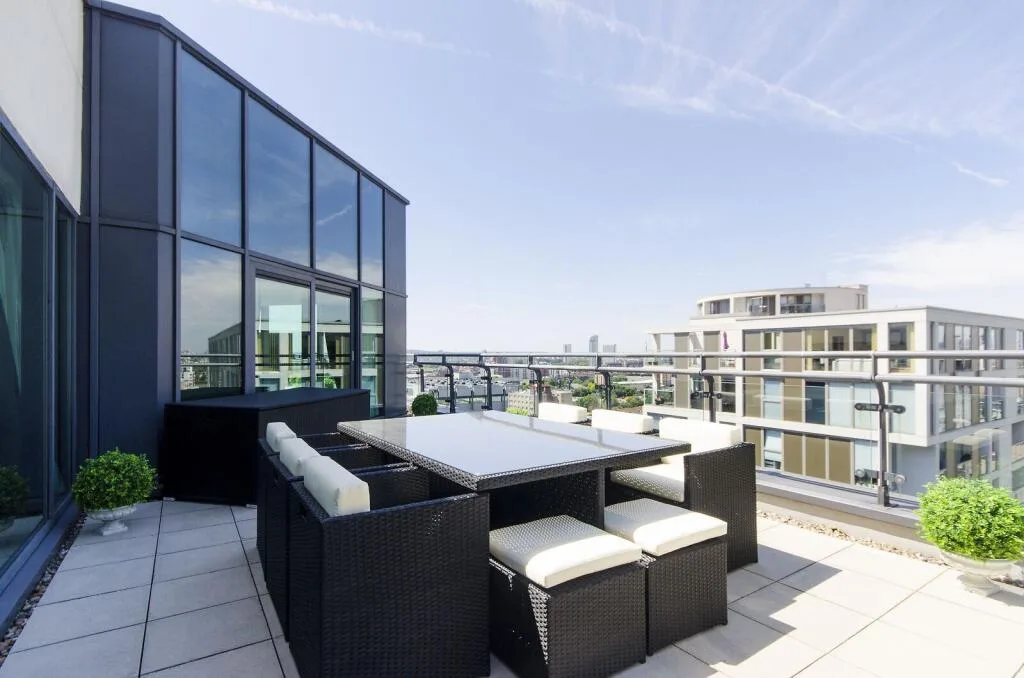 4 bedroom flat for rent