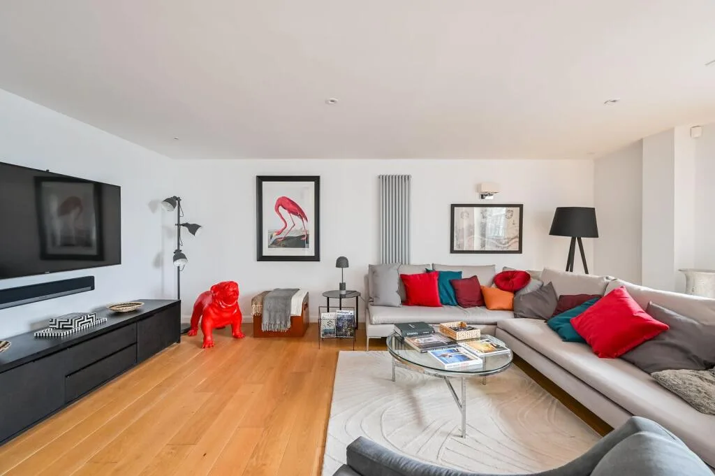4 bedroom flat for rent