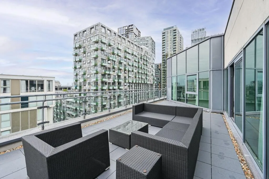 4 bedroom flat for rent