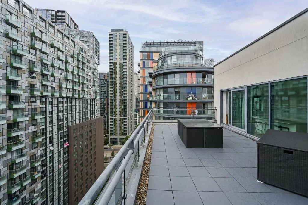 4 bedroom flat for rent