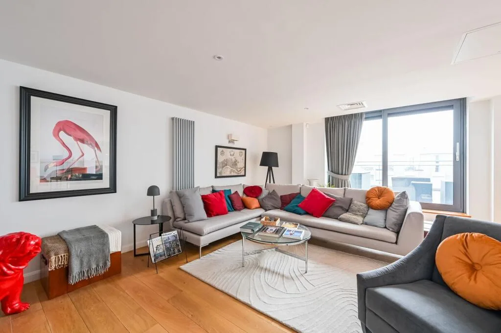 4 bedroom flat for rent