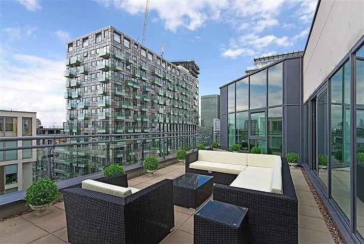 4 bedroom flat for rent