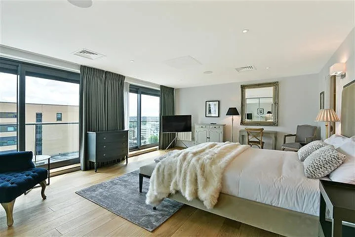 4 bedroom flat for rent