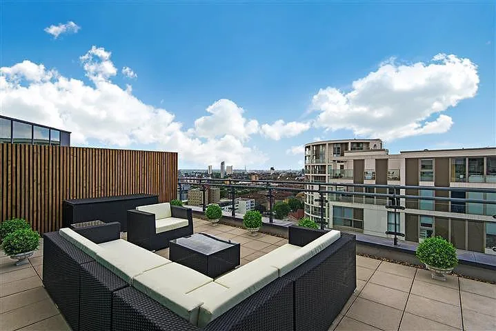 4 bedroom flat for rent