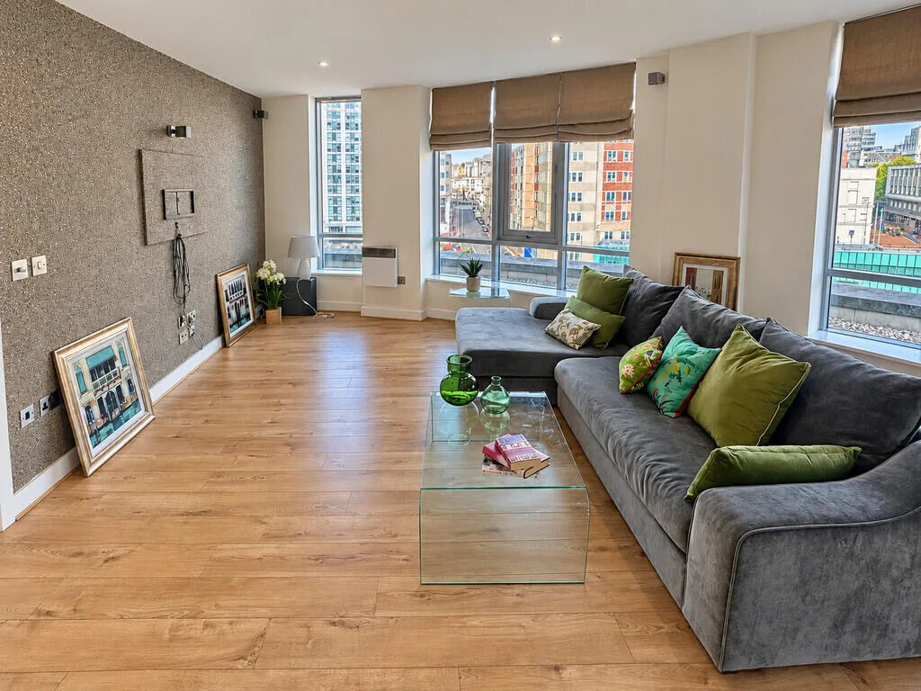 2 bedroom apartment for rent