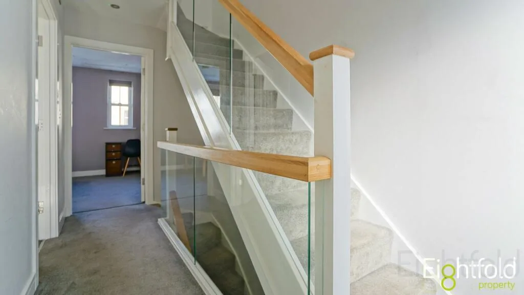 5 bedroom terraced house for rent