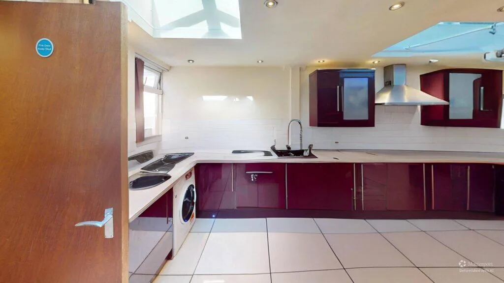 8 bedroom house for rent