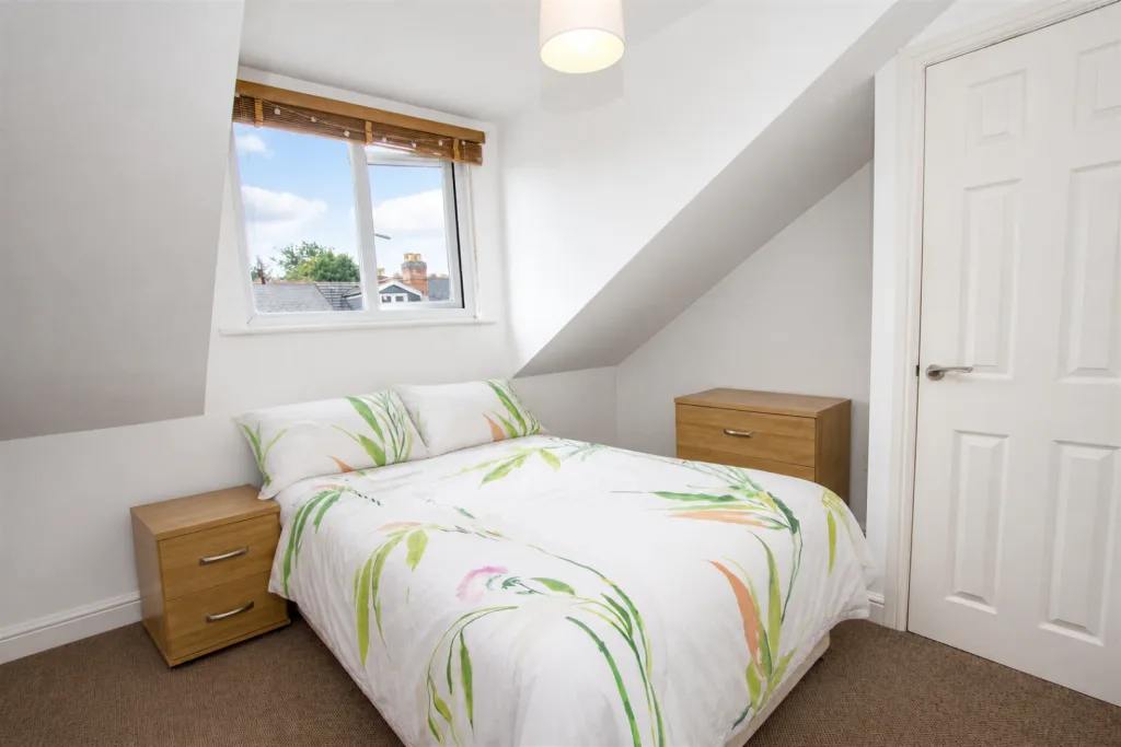 7 bedroom property for rent