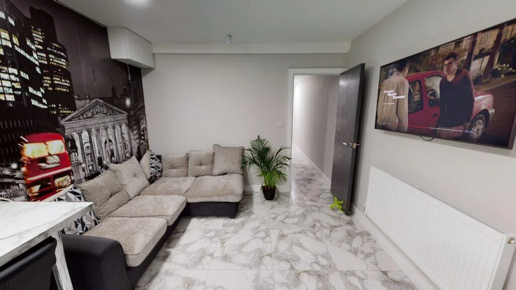 5 bedroom house for rent