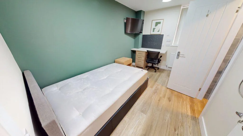 5 bedroom house for rent