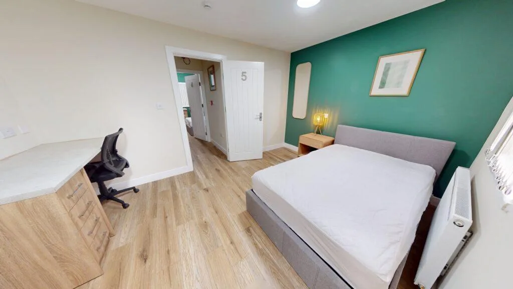 5 bedroom house for rent