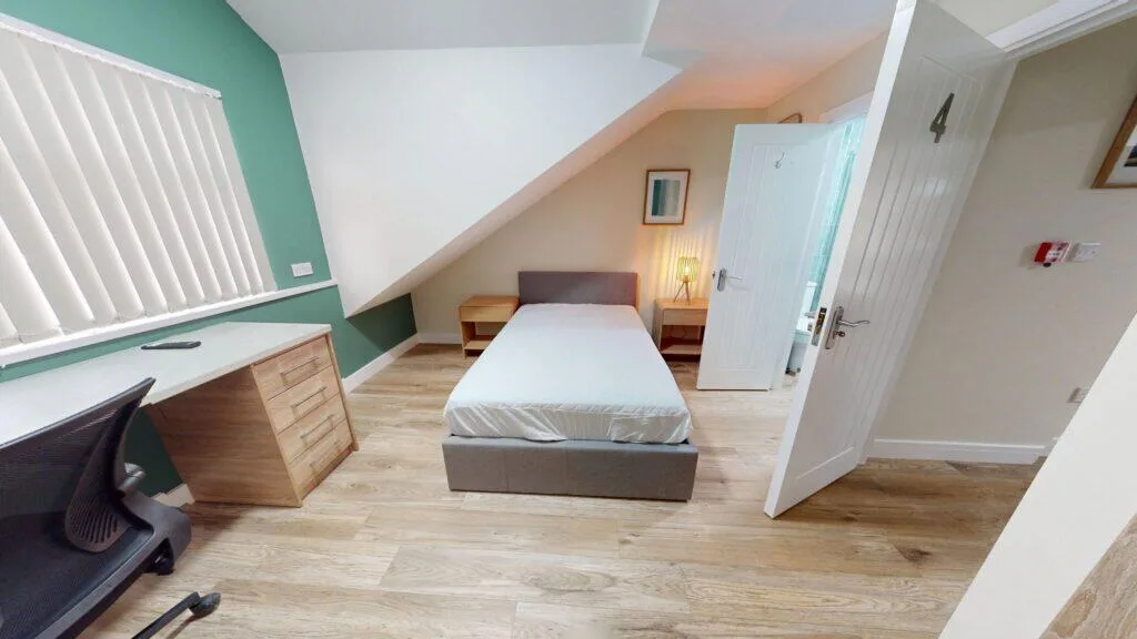 5 bedroom house for rent