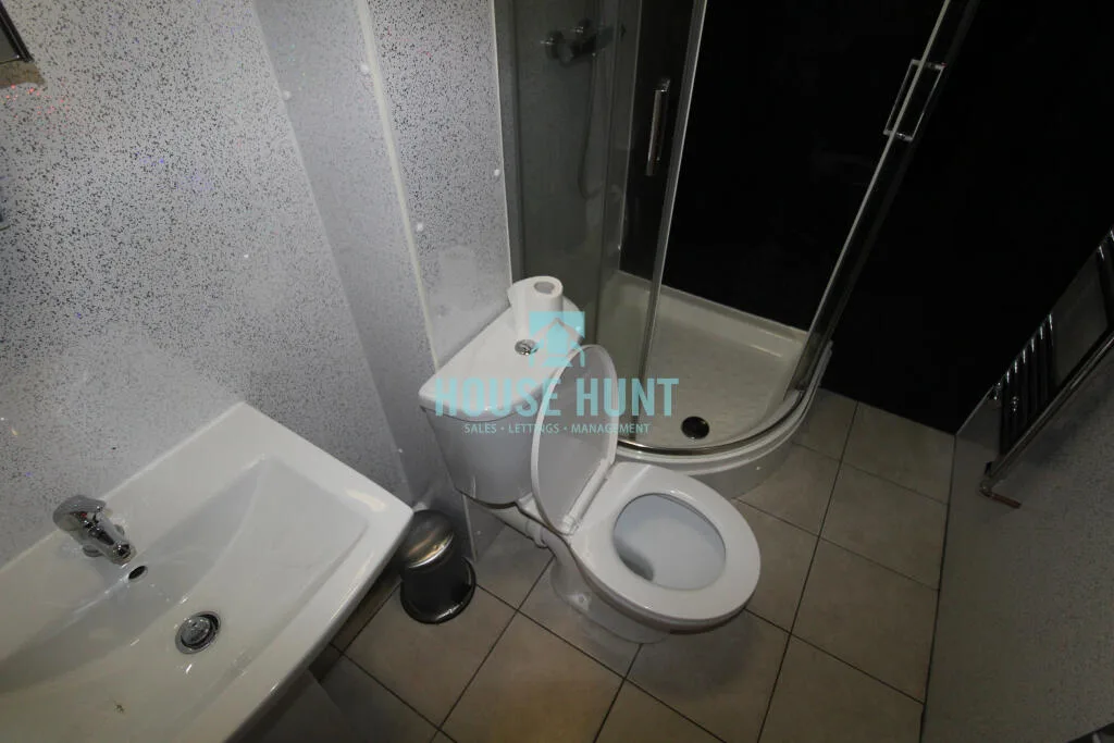 5 bedroom house for rent