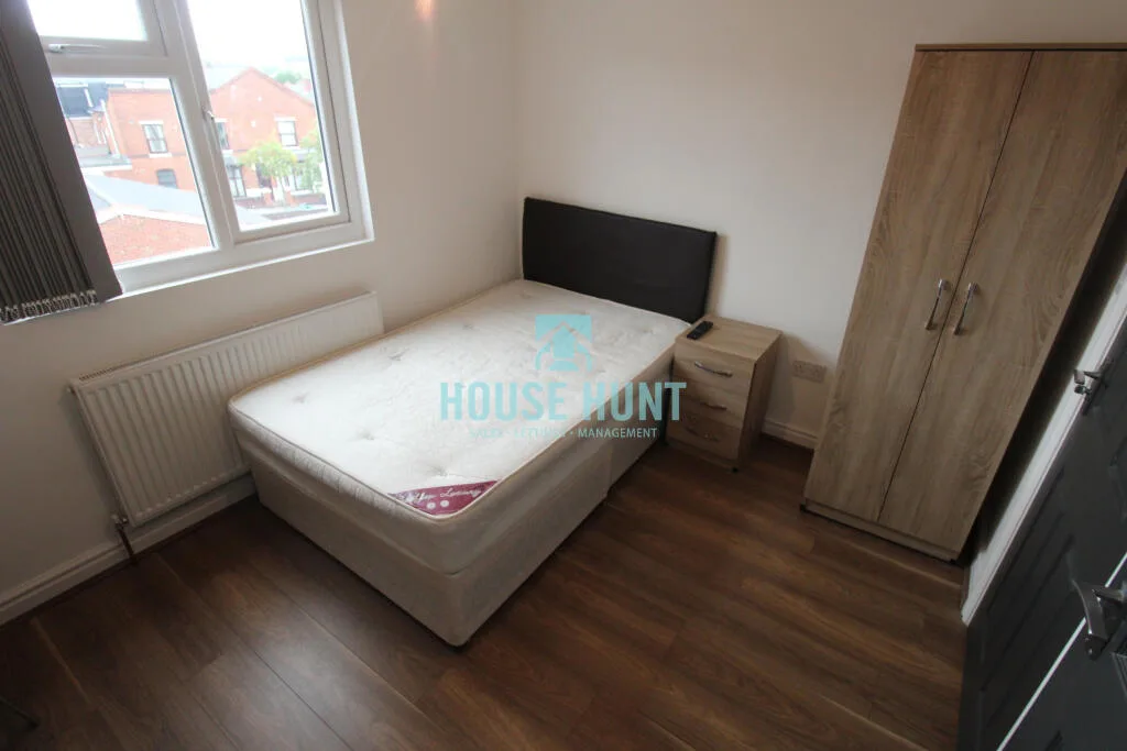 5 bedroom house for rent