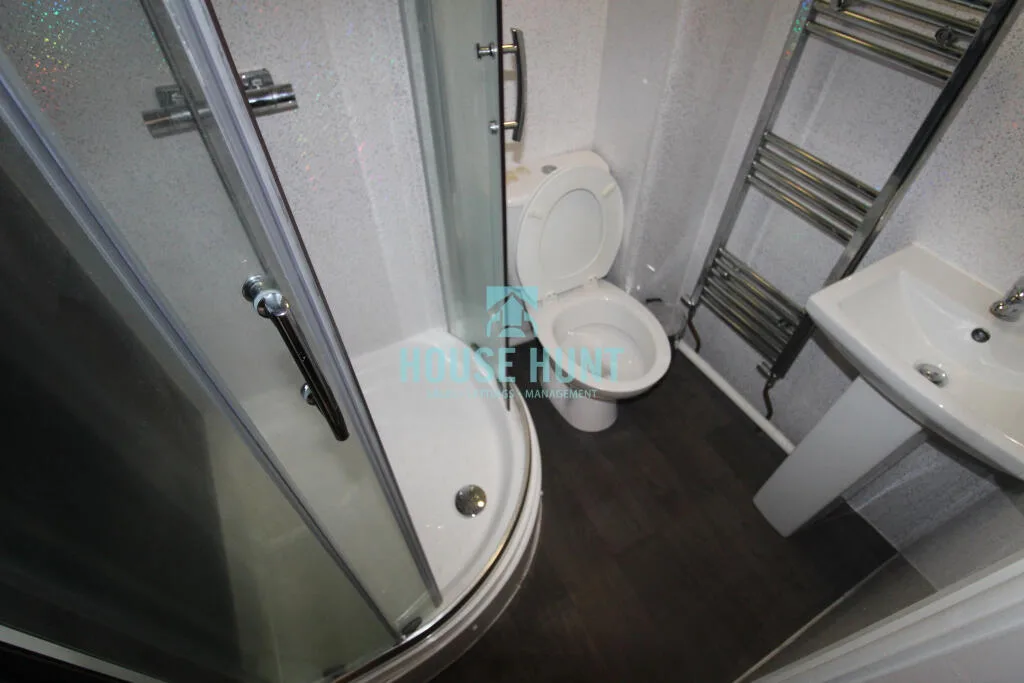 5 bedroom house for rent