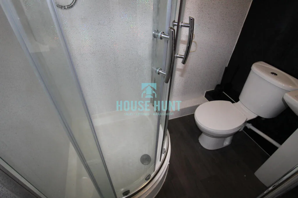 5 bedroom house for rent