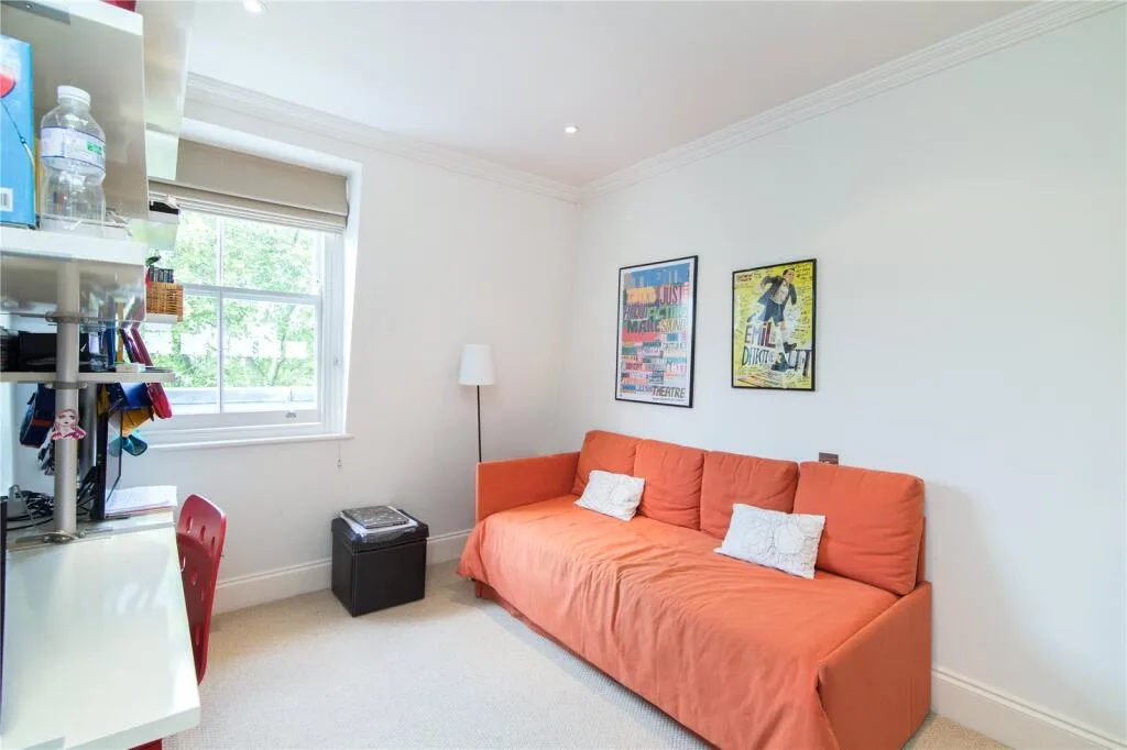 4 bedroom flat for rent