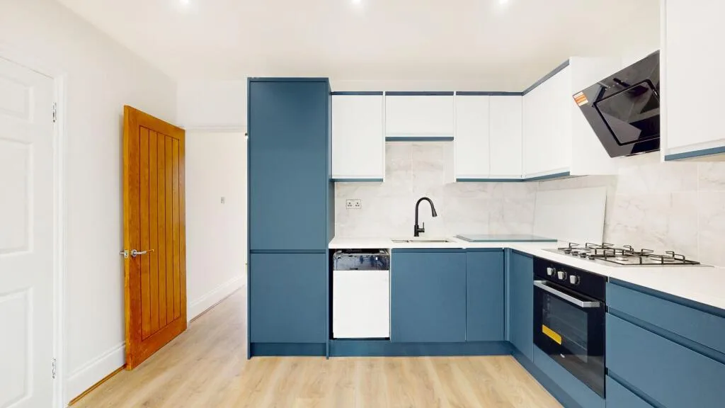 4 bedroom terraced house for rent