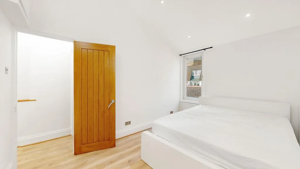 4 bedroom terraced house for rent
