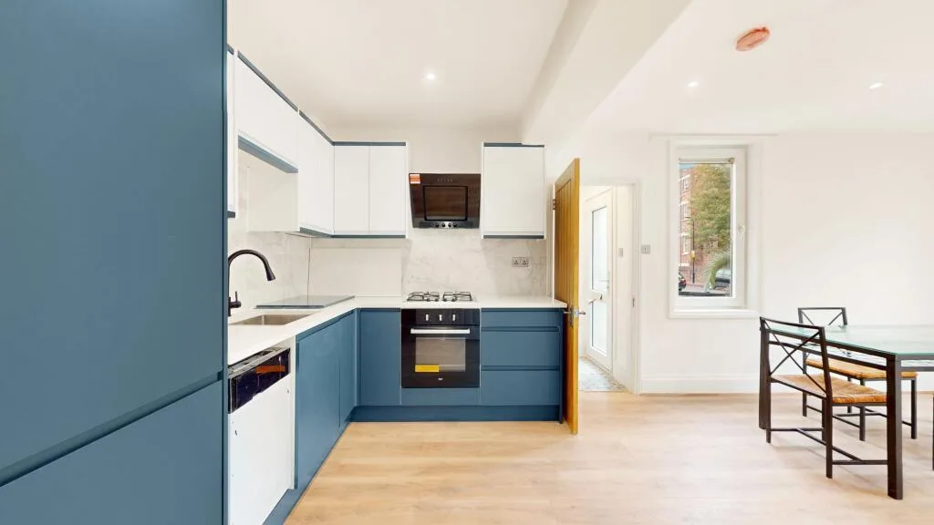 4 bedroom terraced house for rent