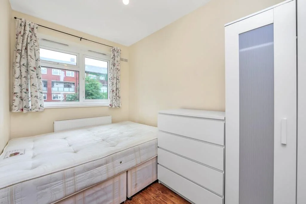 4 bedroom maisonette for rent