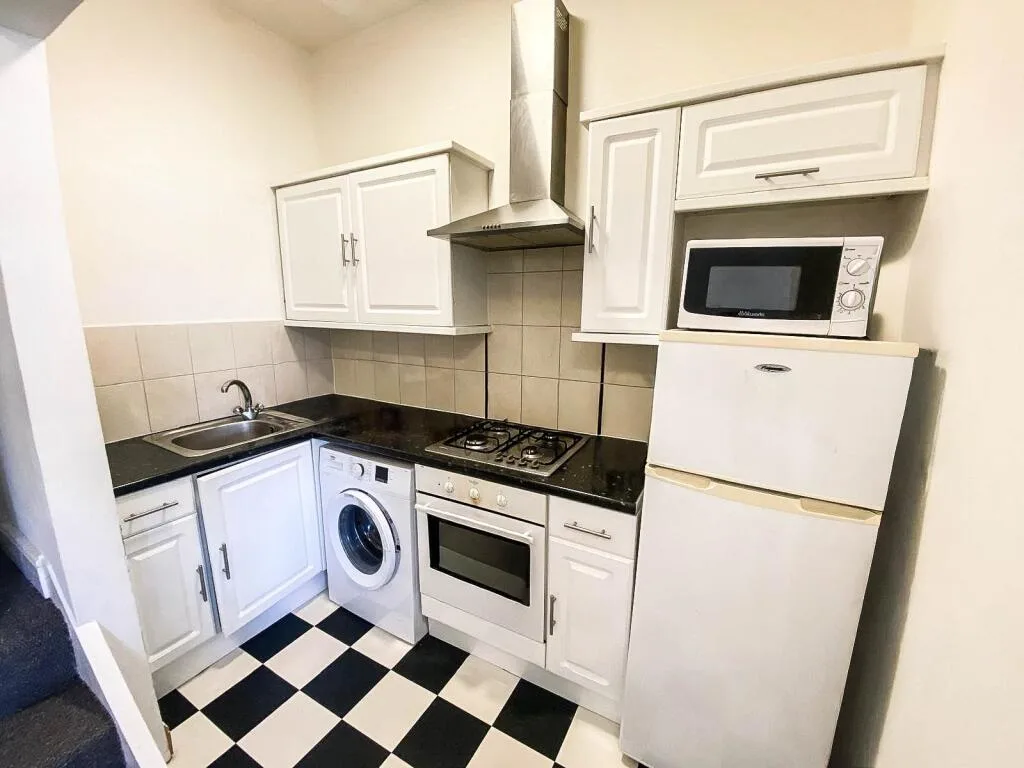 3 bedroom apartment for rent