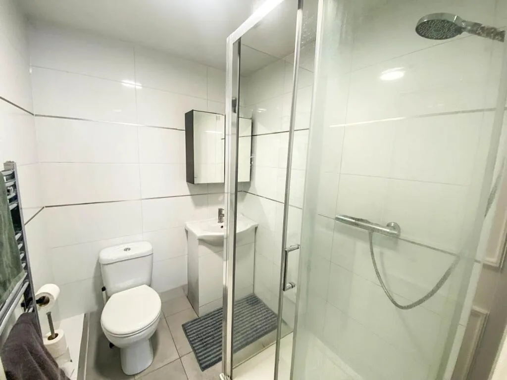 3 bedroom apartment for rent