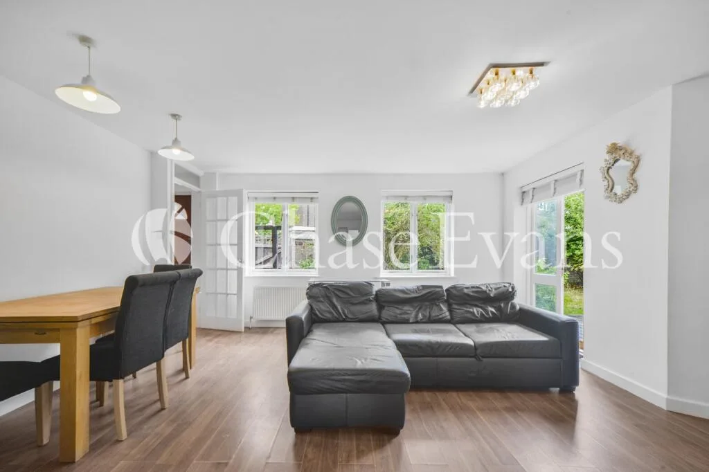 2 bedroom house for rent