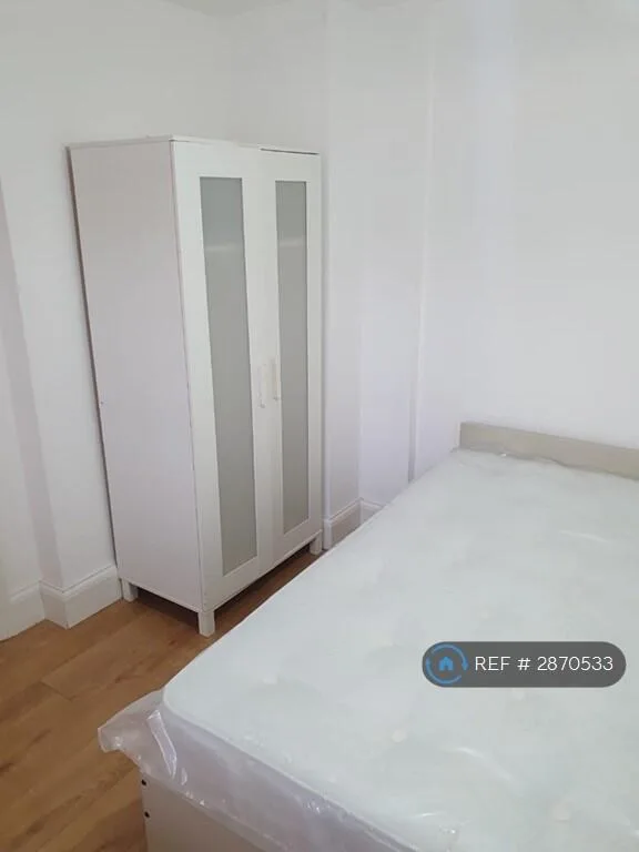 4 bedroom flat for rent