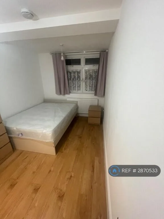 4 bedroom flat for rent