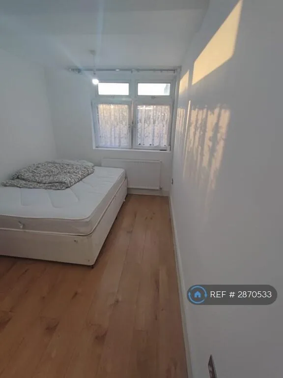 4 bedroom flat for rent