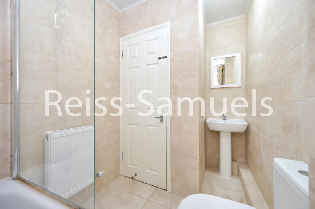 4 bedroom terraced house for rent