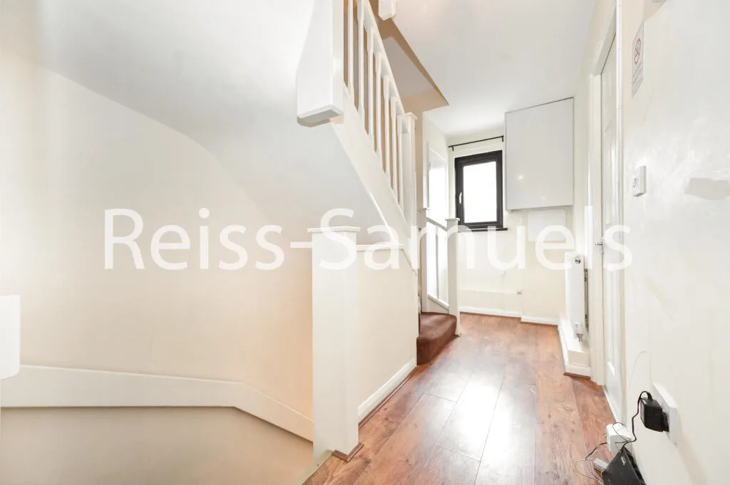4 bedroom terraced house for rent