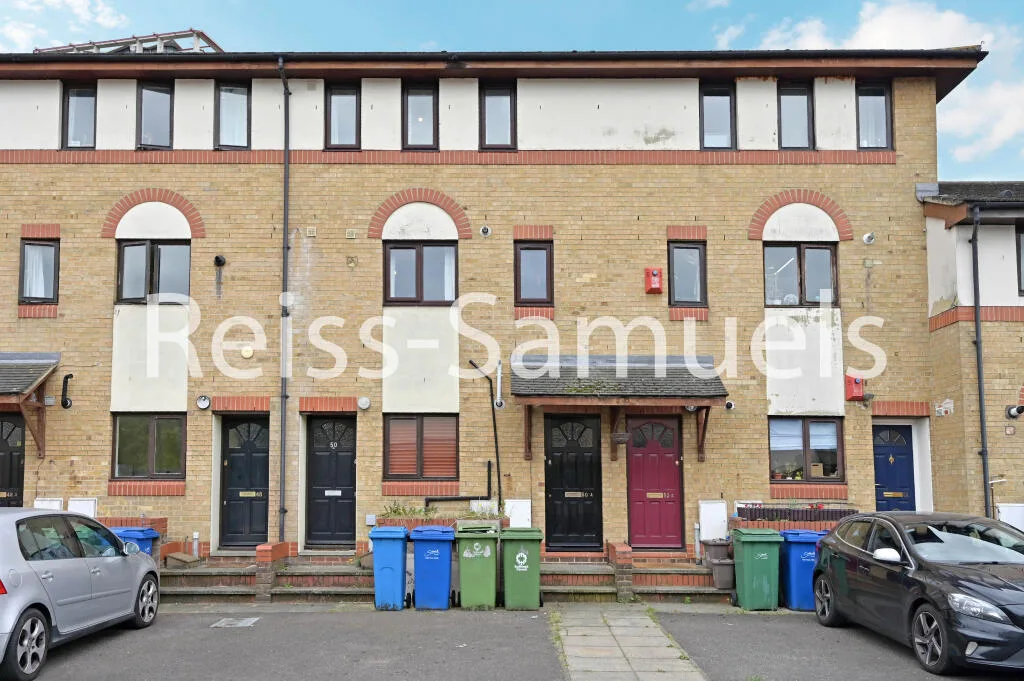 4 bedroom terraced house for rent