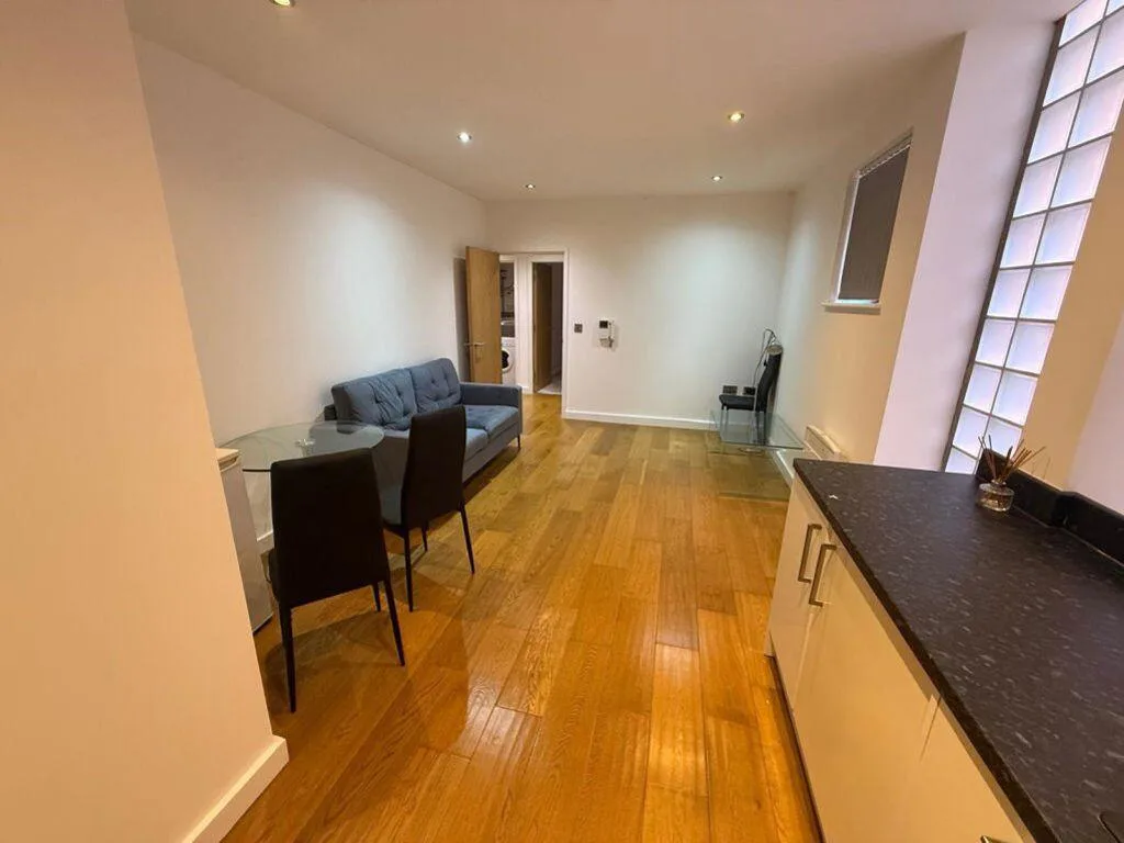 1 bedroom apartment for rent