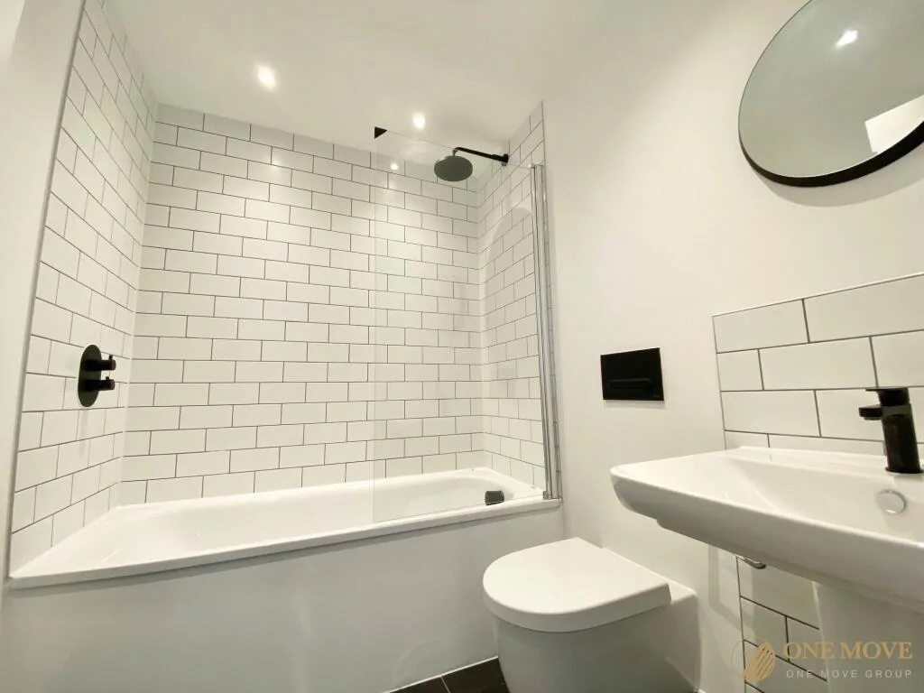 2 bedroom penthouse for rent