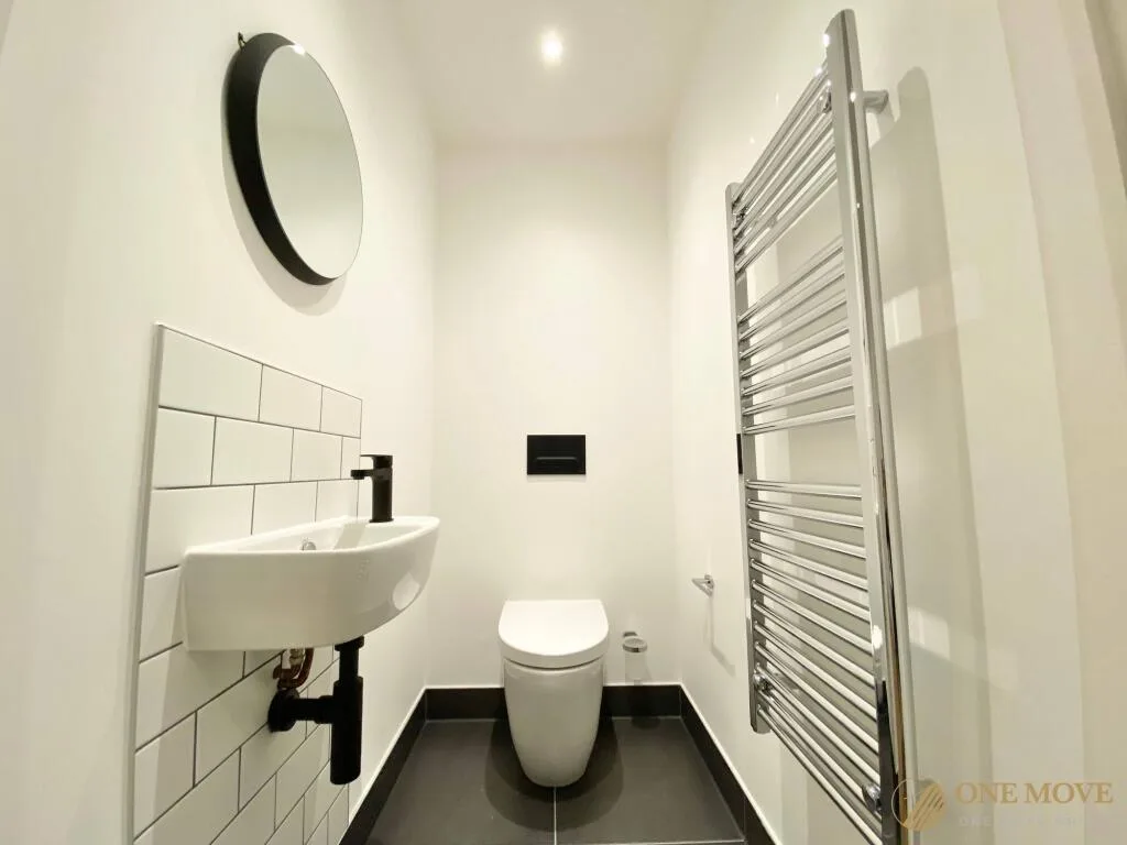 2 bedroom penthouse for rent