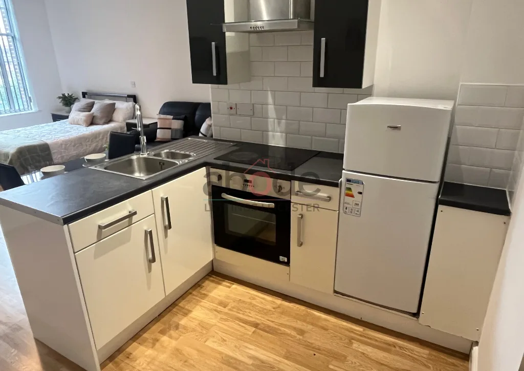Studio flat for rent