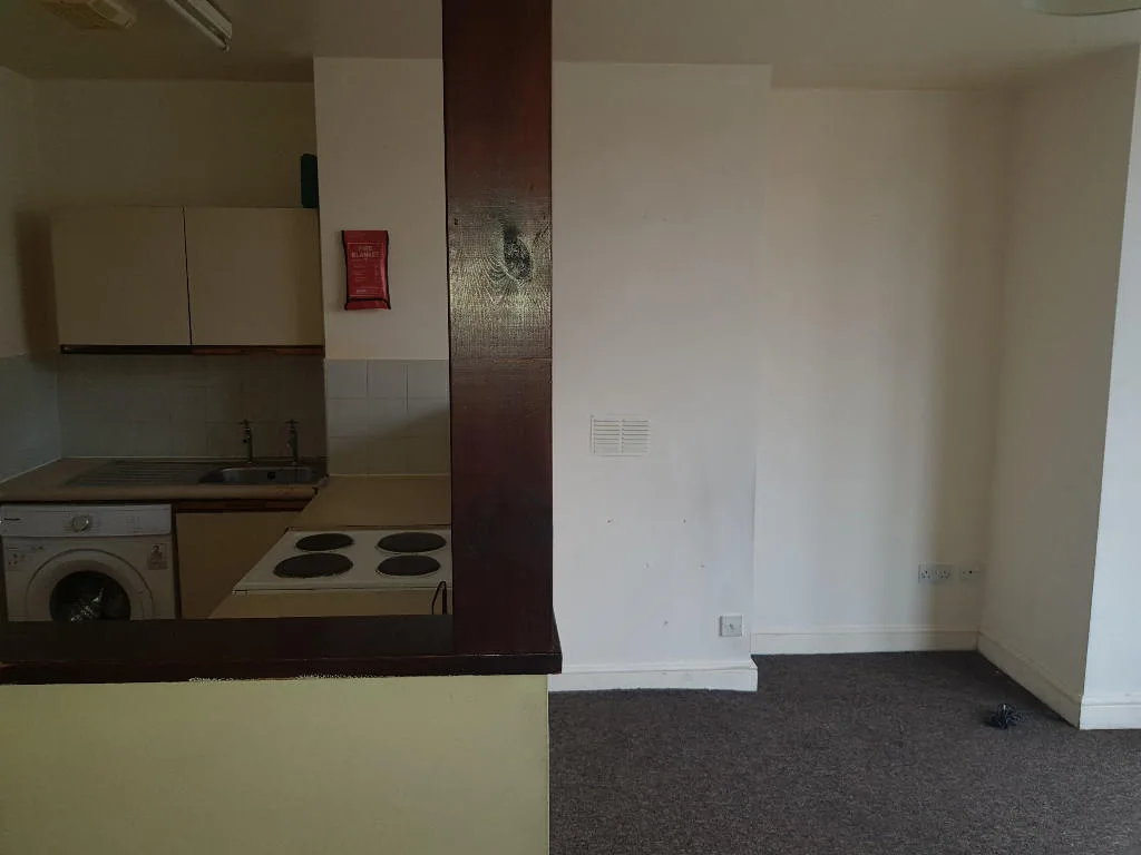 1 bedroom ground floor flat for rent