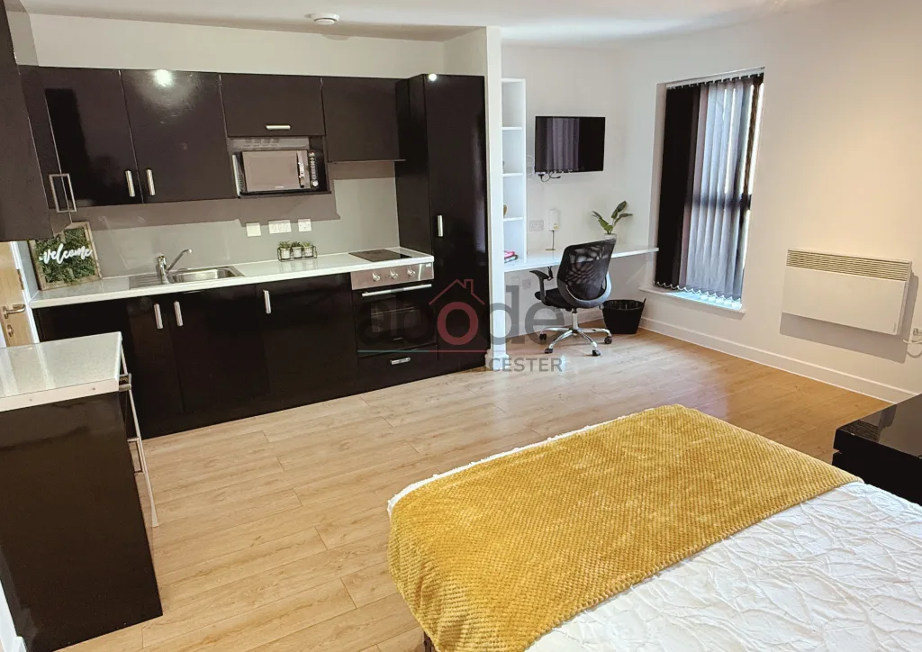 Studio flat for rent