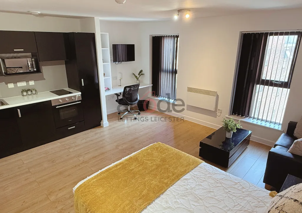 Studio flat for rent