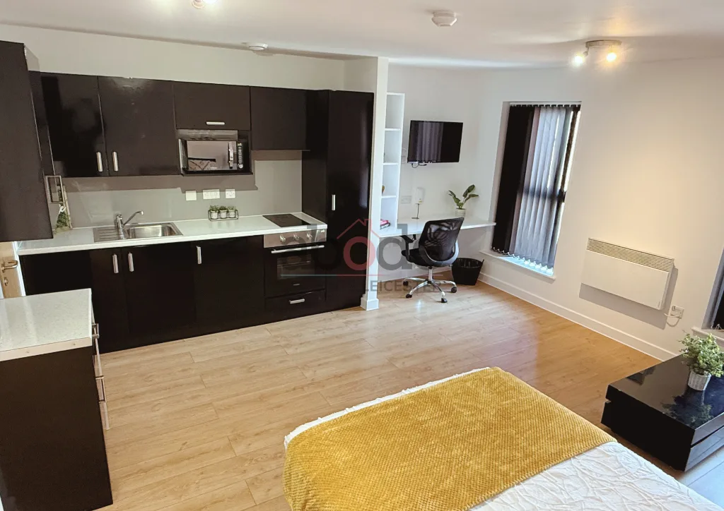 Studio flat for rent