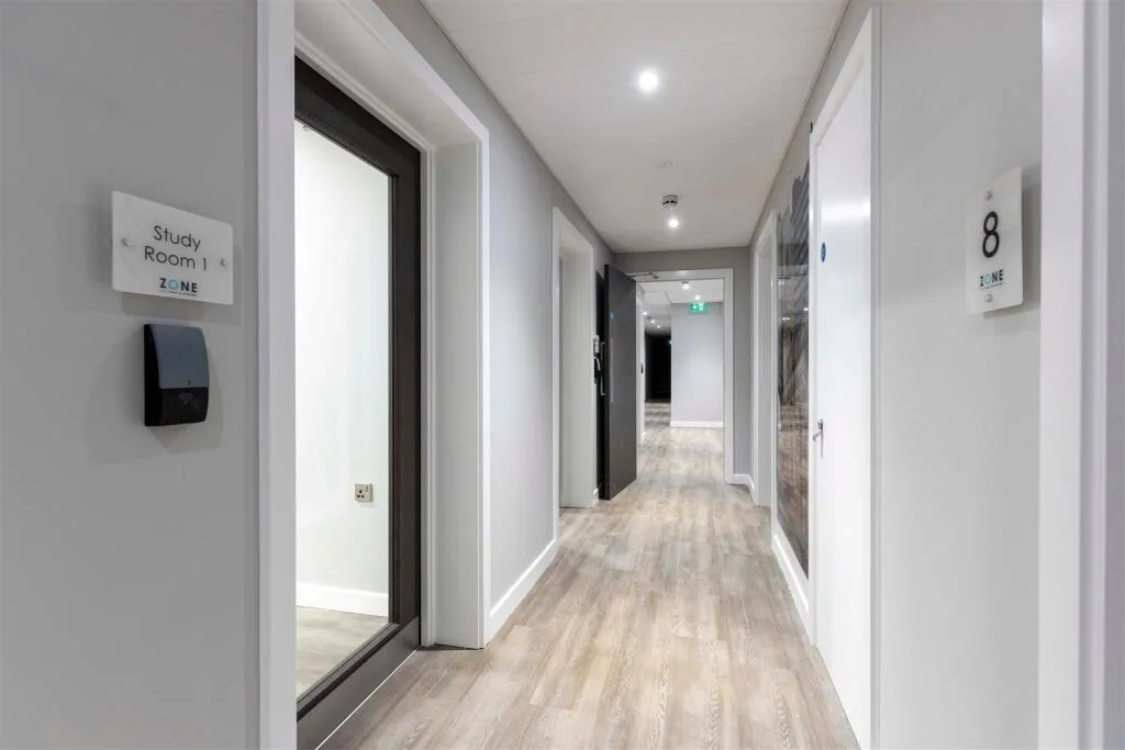 1 bedroom detached house for rent