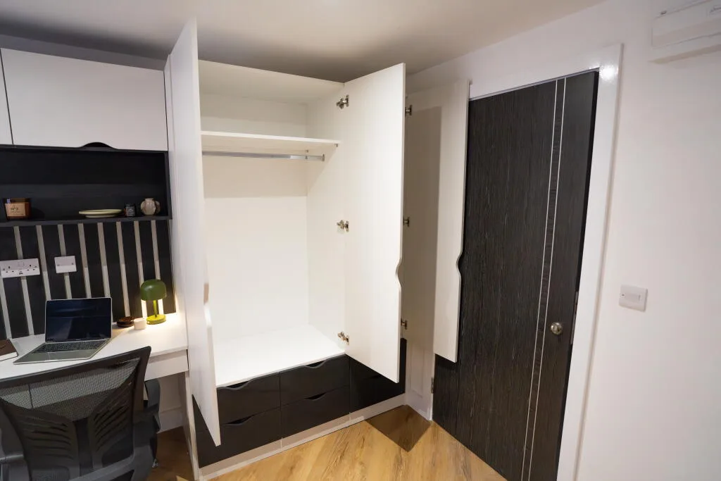 Studio flat for rent