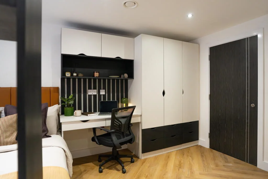 Studio flat for rent