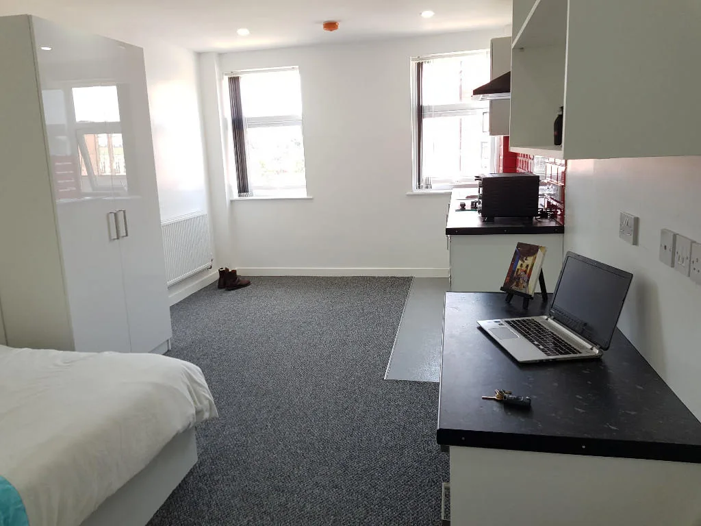 Studio flat for rent