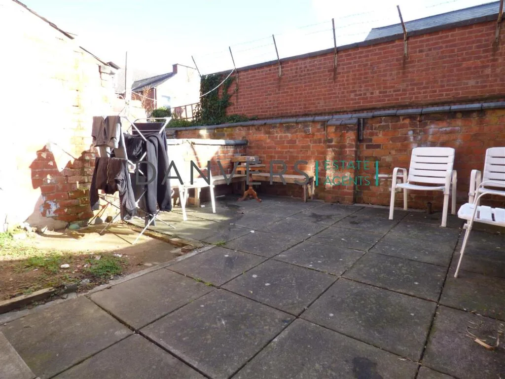 4 bedroom detached house for rent